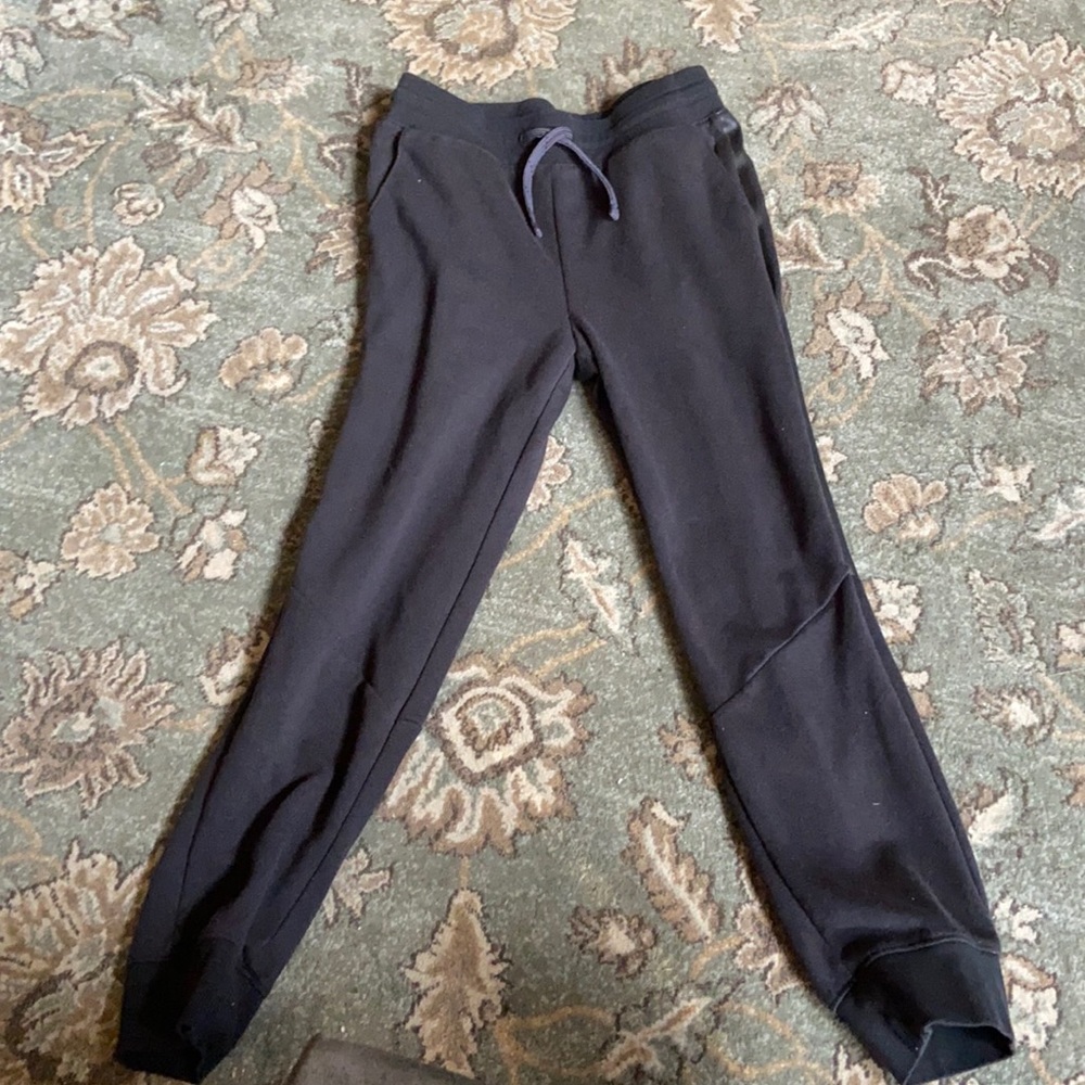 Black sweatpants
